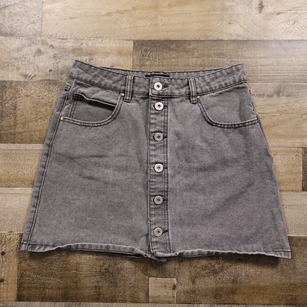 Cotton On Button Front Denim Mini Skirt Women’s 6‎ Gray Casual
